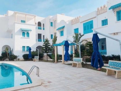 Vente Salon + 3 Chambres à Yasmine Hammamet